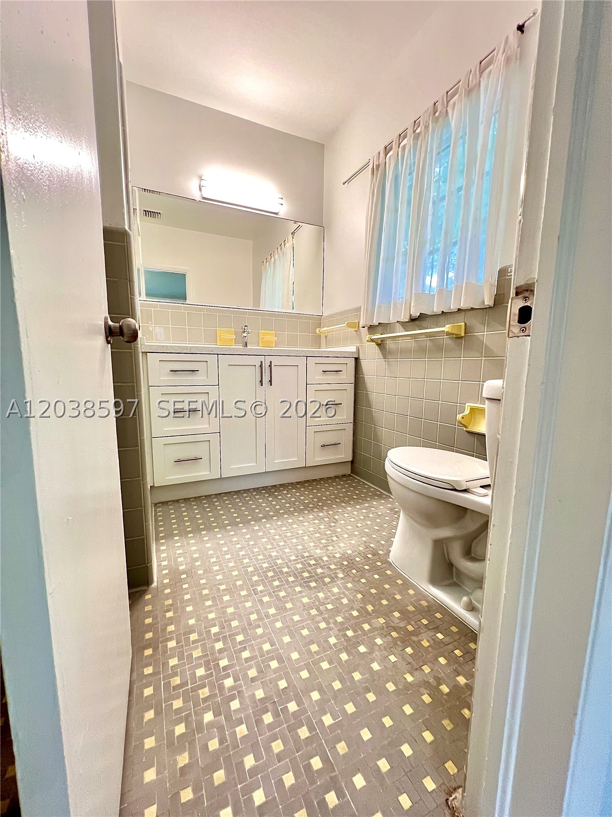 1506 Delgado Ave, Coral Gables FL 33146