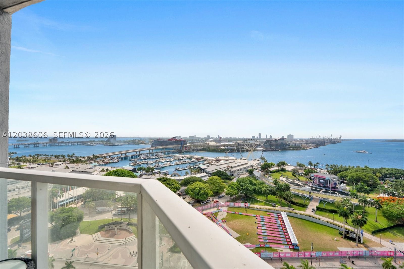 244 Biscayne Blvd #1803, Miami FL 33132
