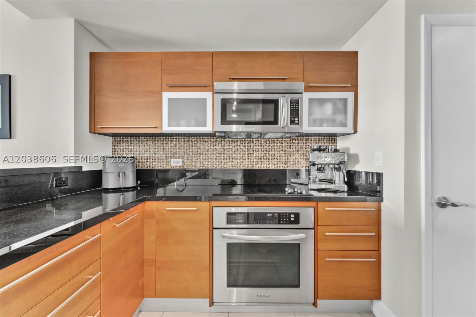 244 Biscayne Blvd #1803, Miami FL 33132