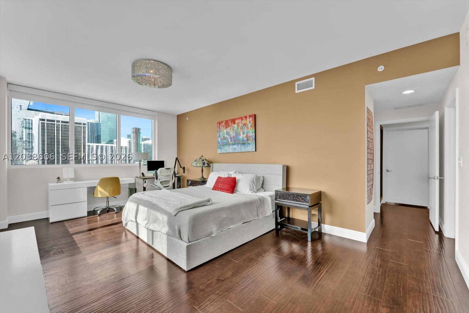 244 Biscayne Blvd #1803, Miami FL 33132