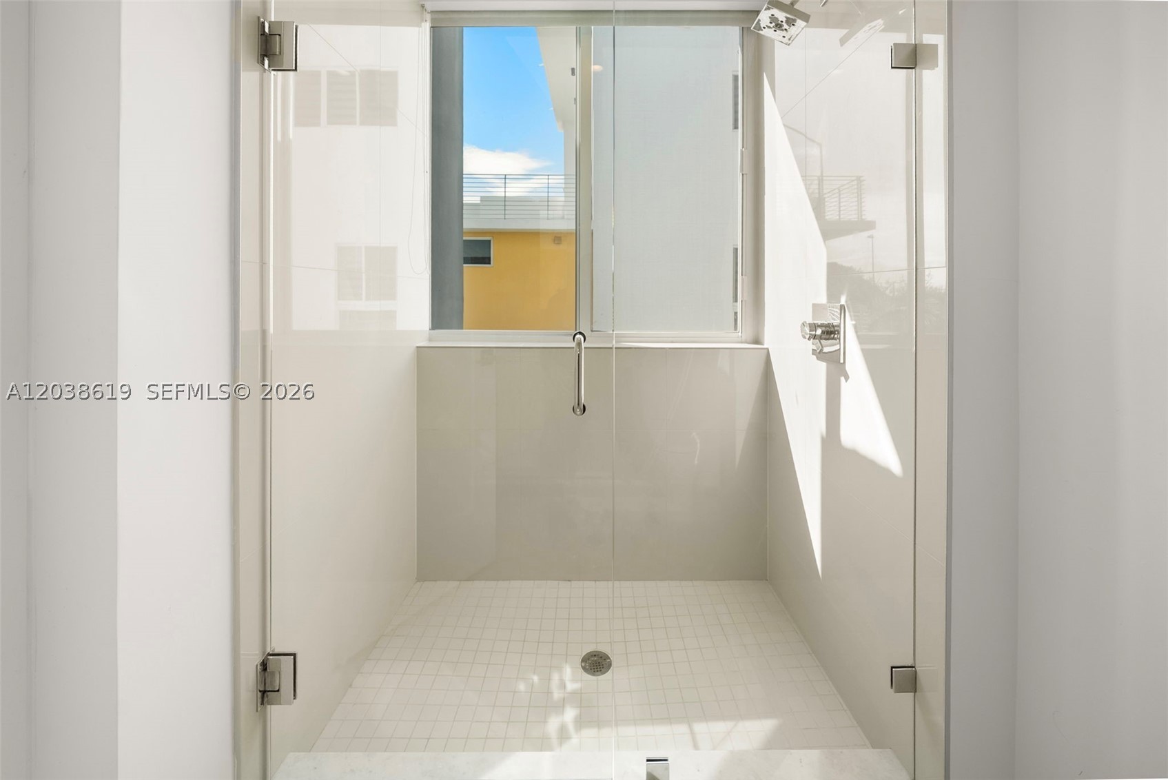 39 N Shore Dr, Miami Beach FL 33141