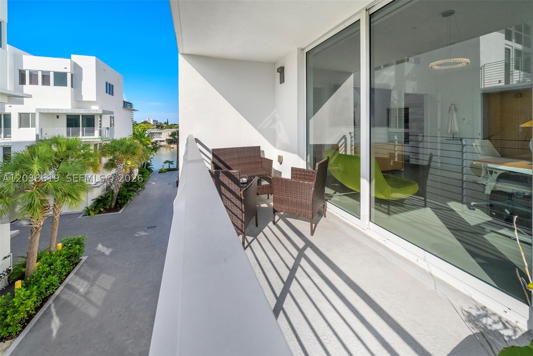 39 N Shore Dr, Miami Beach FL 33141