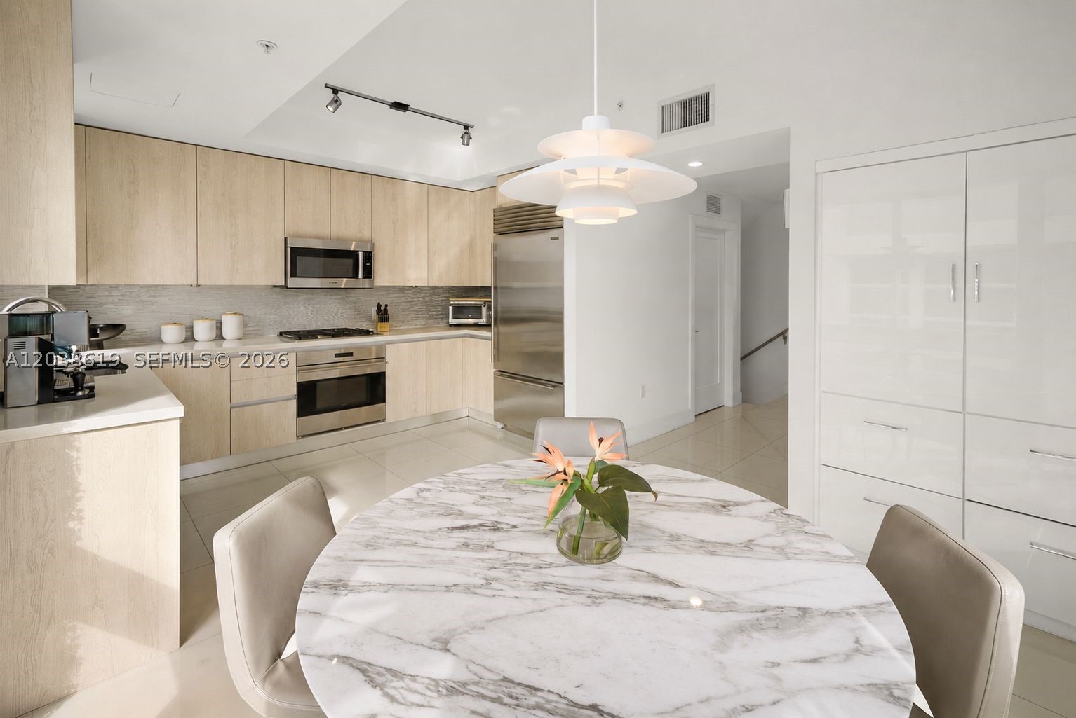 39 N Shore Dr, Miami Beach FL 33141
