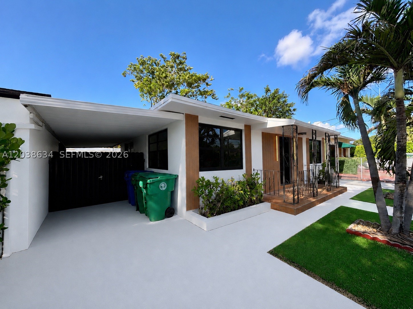 Miami FL 33130 - A12038634