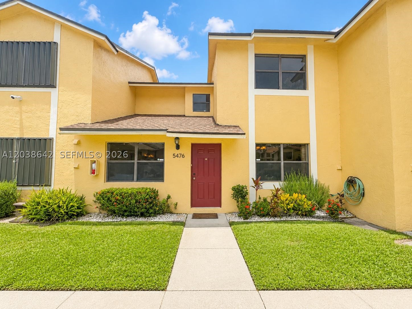5476 Gate Lake Rd #5476, Tamarac FL 33319