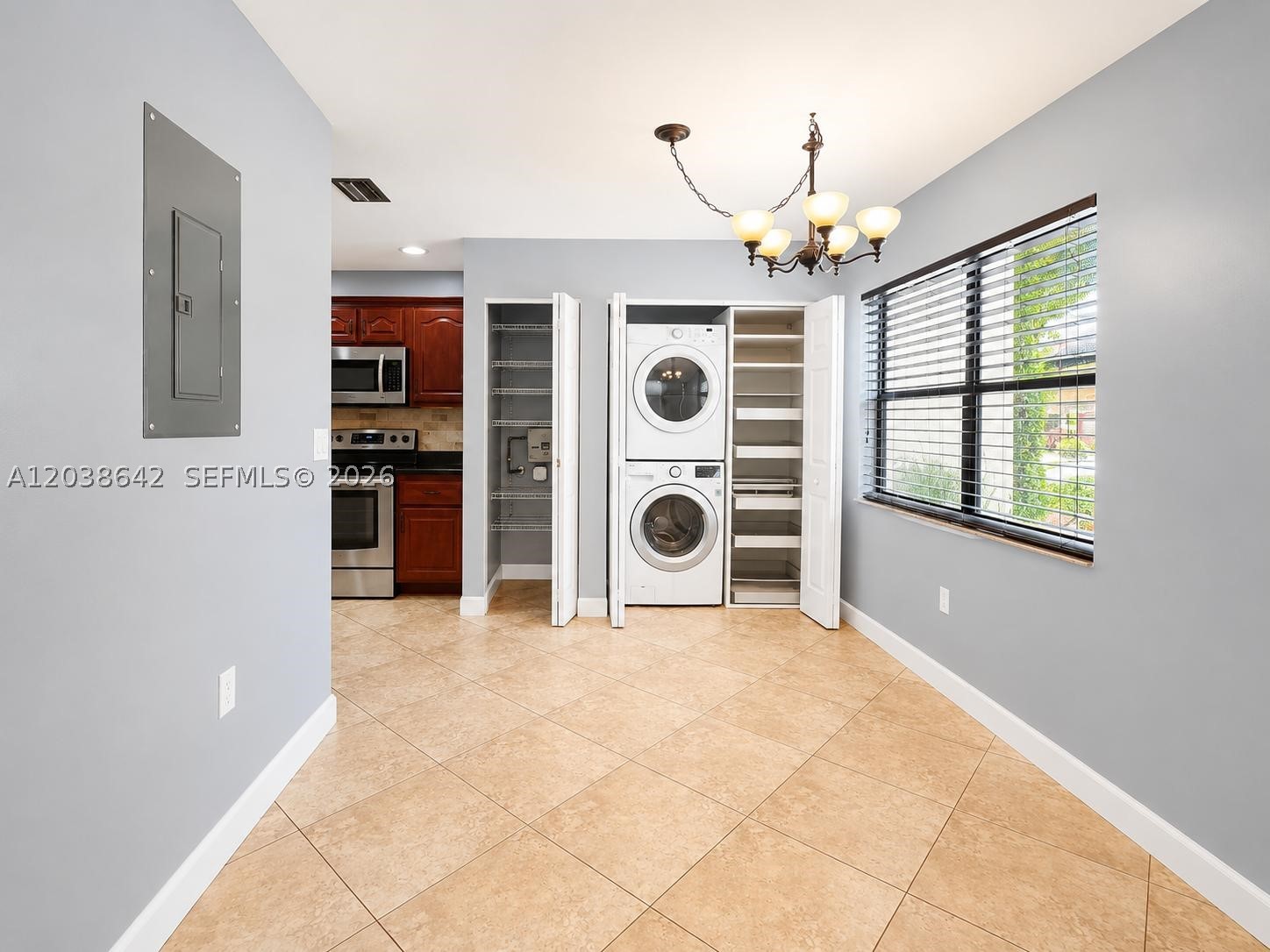 5476 Gate Lake Rd #5476, Tamarac FL 33319