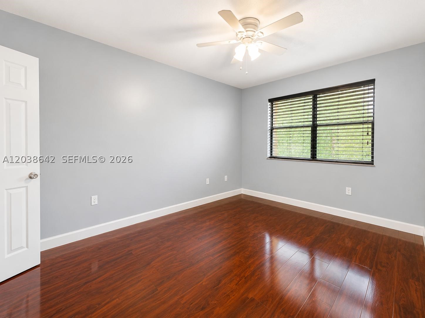 5476 Gate Lake Rd #5476, Tamarac FL 33319
