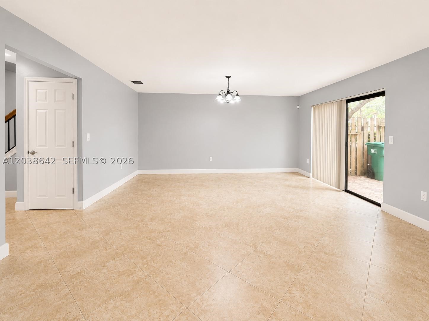5476 Gate Lake Rd #5476, Tamarac FL 33319