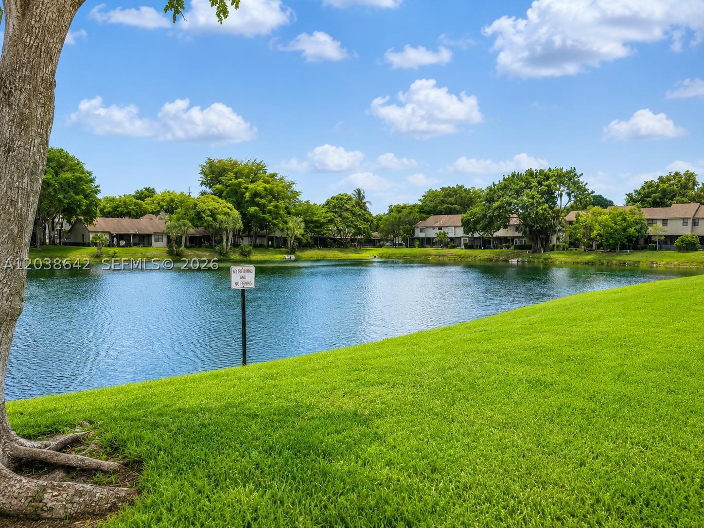 5476 Gate Lake Rd #5476, Tamarac FL 33319