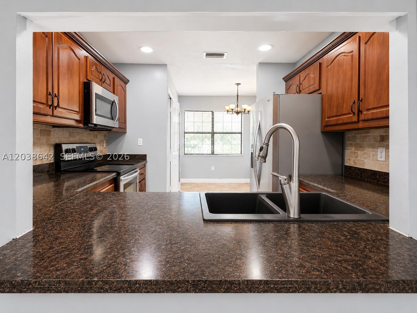 5476 Gate Lake Rd #5476, Tamarac FL 33319