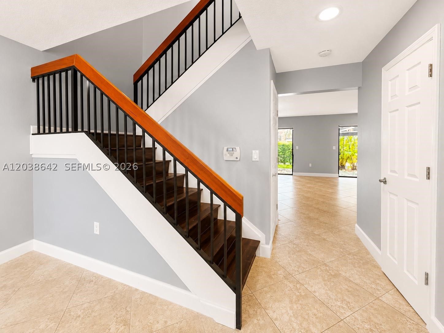 5476 Gate Lake Rd #5476, Tamarac FL 33319