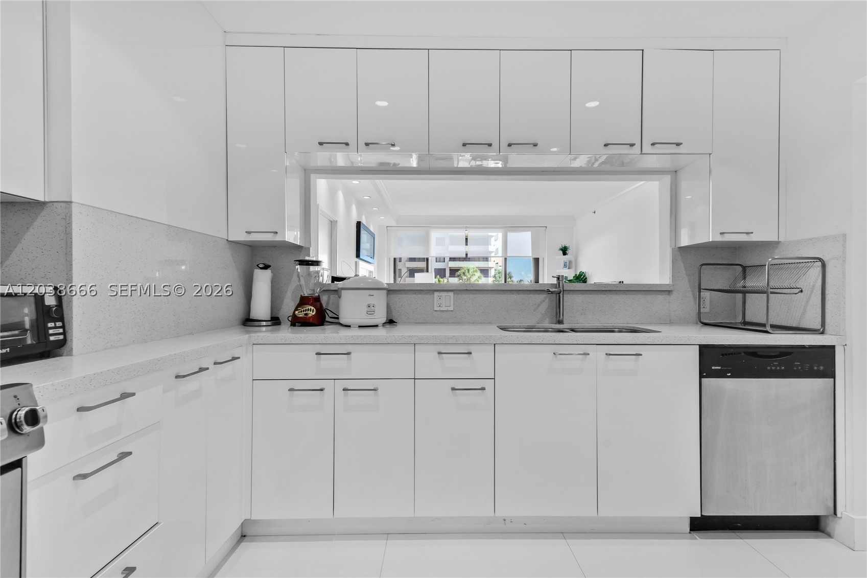 251 Crandon Blvd #322, Key Biscayne FL 33149