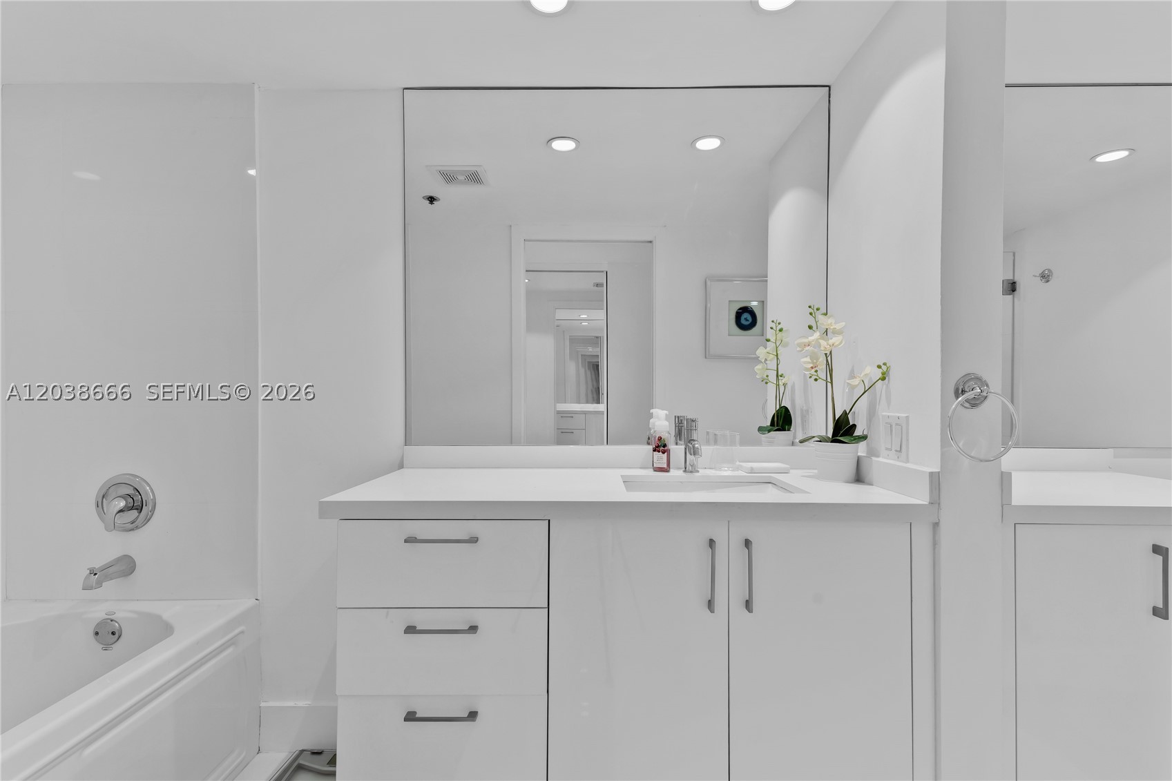 251 Crandon Blvd #322, Key Biscayne FL 33149