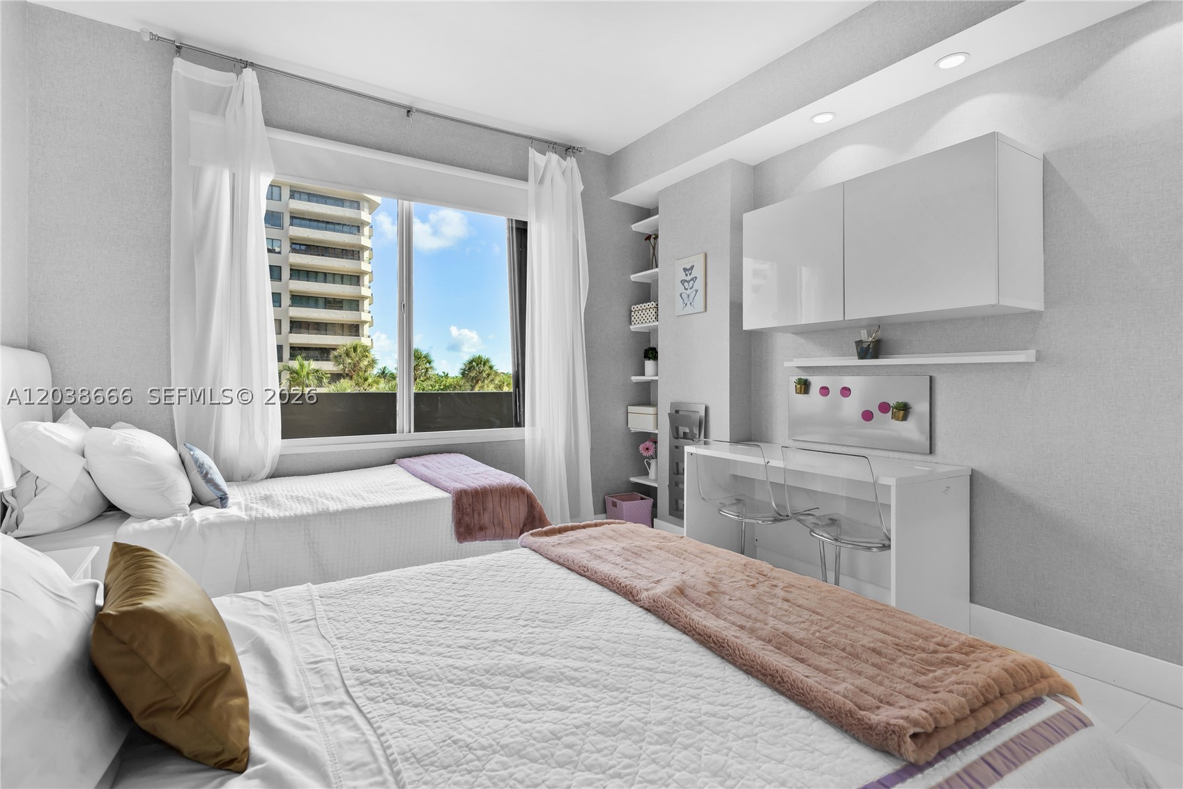 251 Crandon Blvd #322, Key Biscayne FL 33149