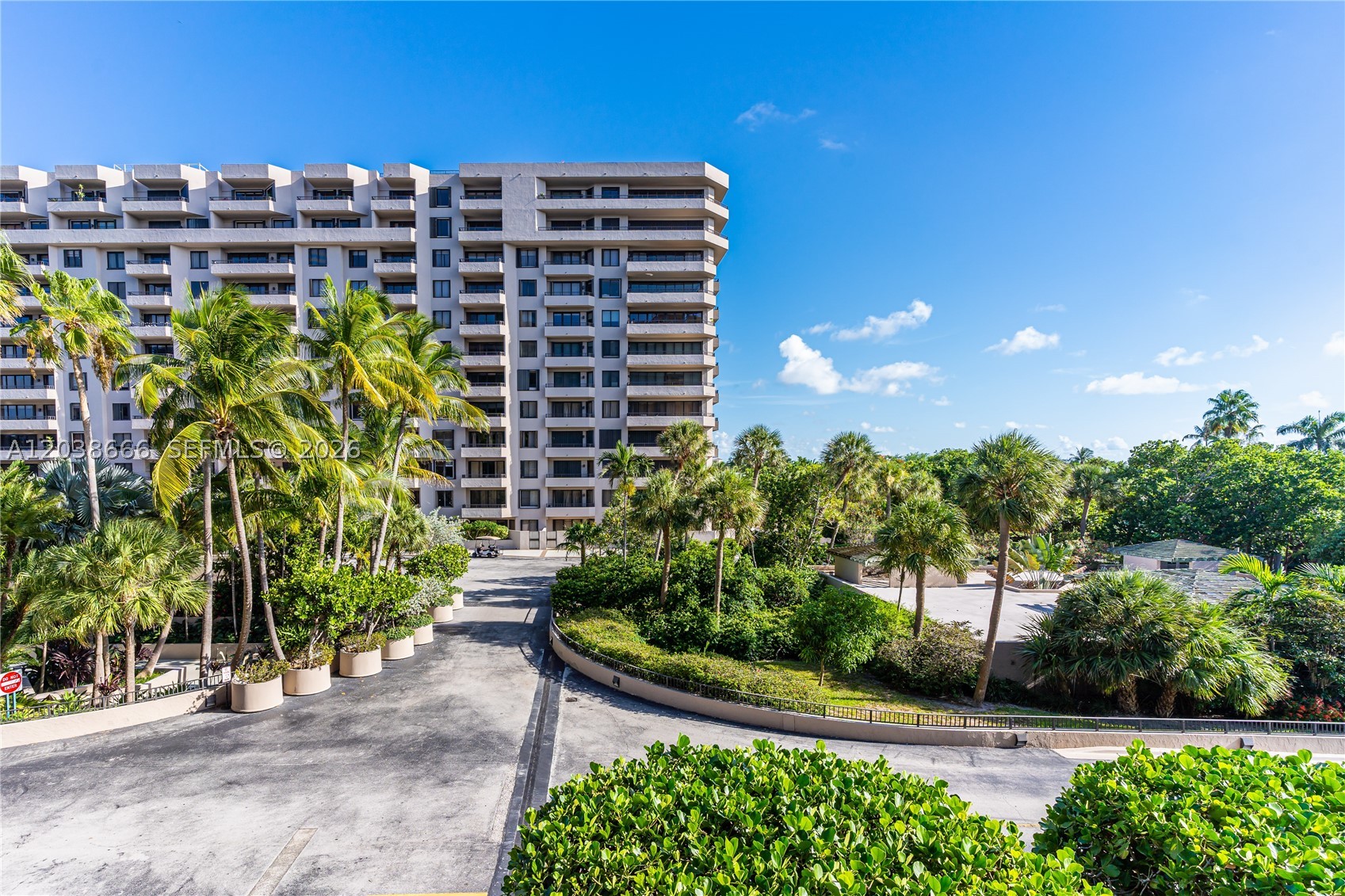251 Crandon Blvd #322, Key Biscayne FL 33149