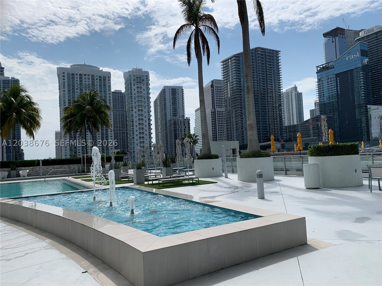 90 SW 3rd St #4311, Miami FL 33130