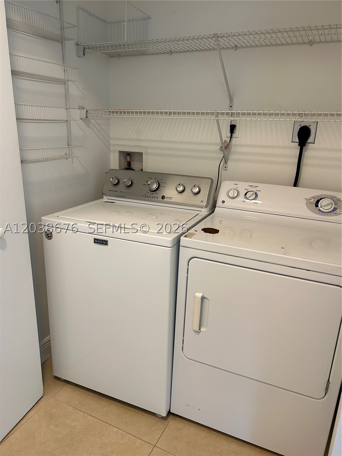 90 SW 3rd St #4311, Miami FL 33130