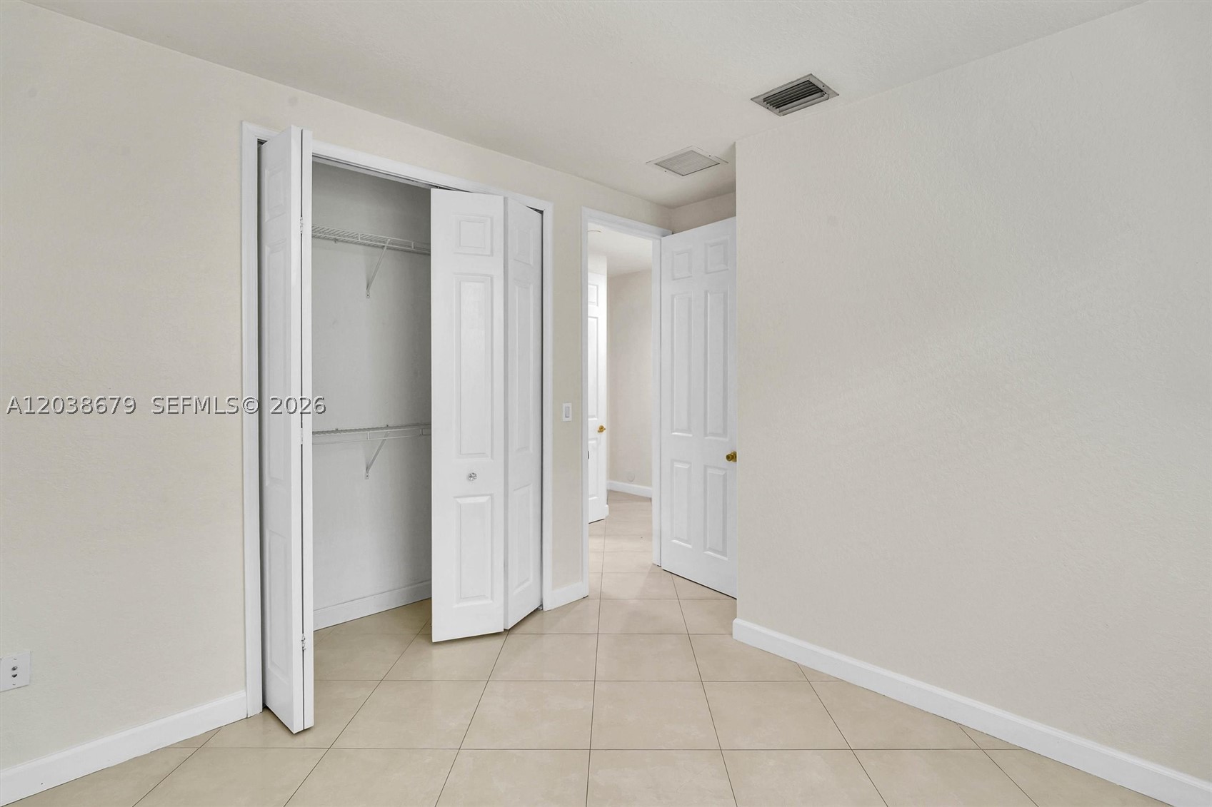 18861 SW 77th Ct, Cutler Bay FL 33157