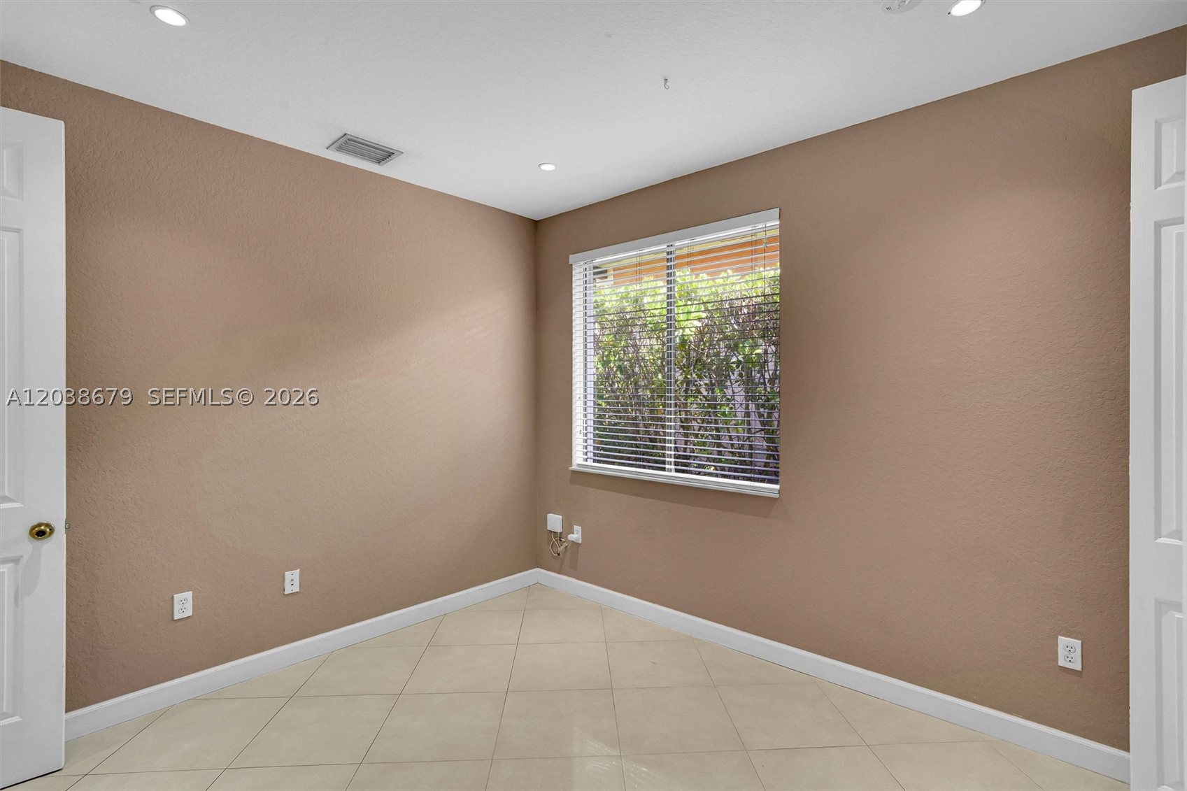 18861 SW 77th Ct, Cutler Bay FL 33157