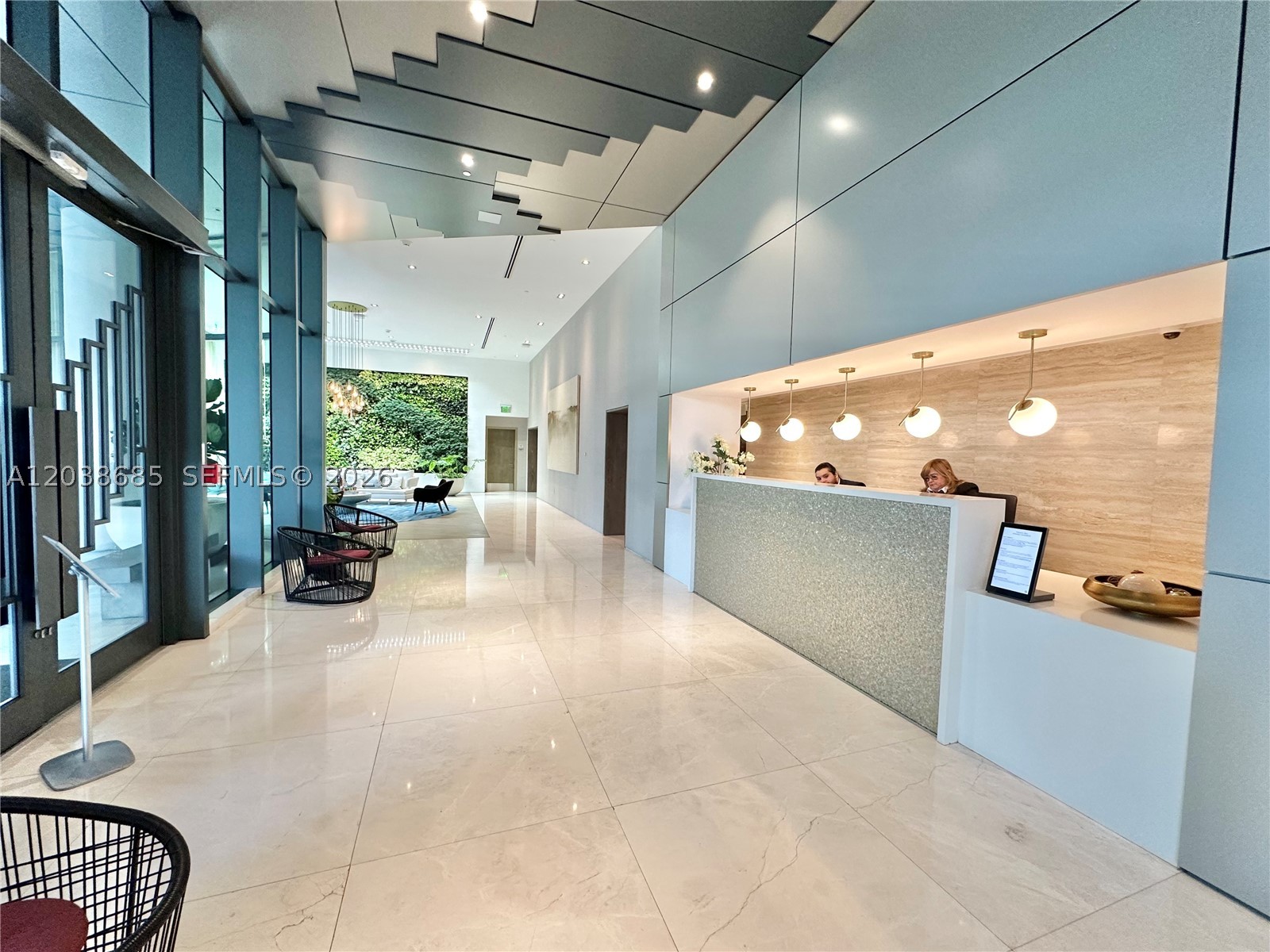 650 NE 32nd St #1404, Miami FL 33137