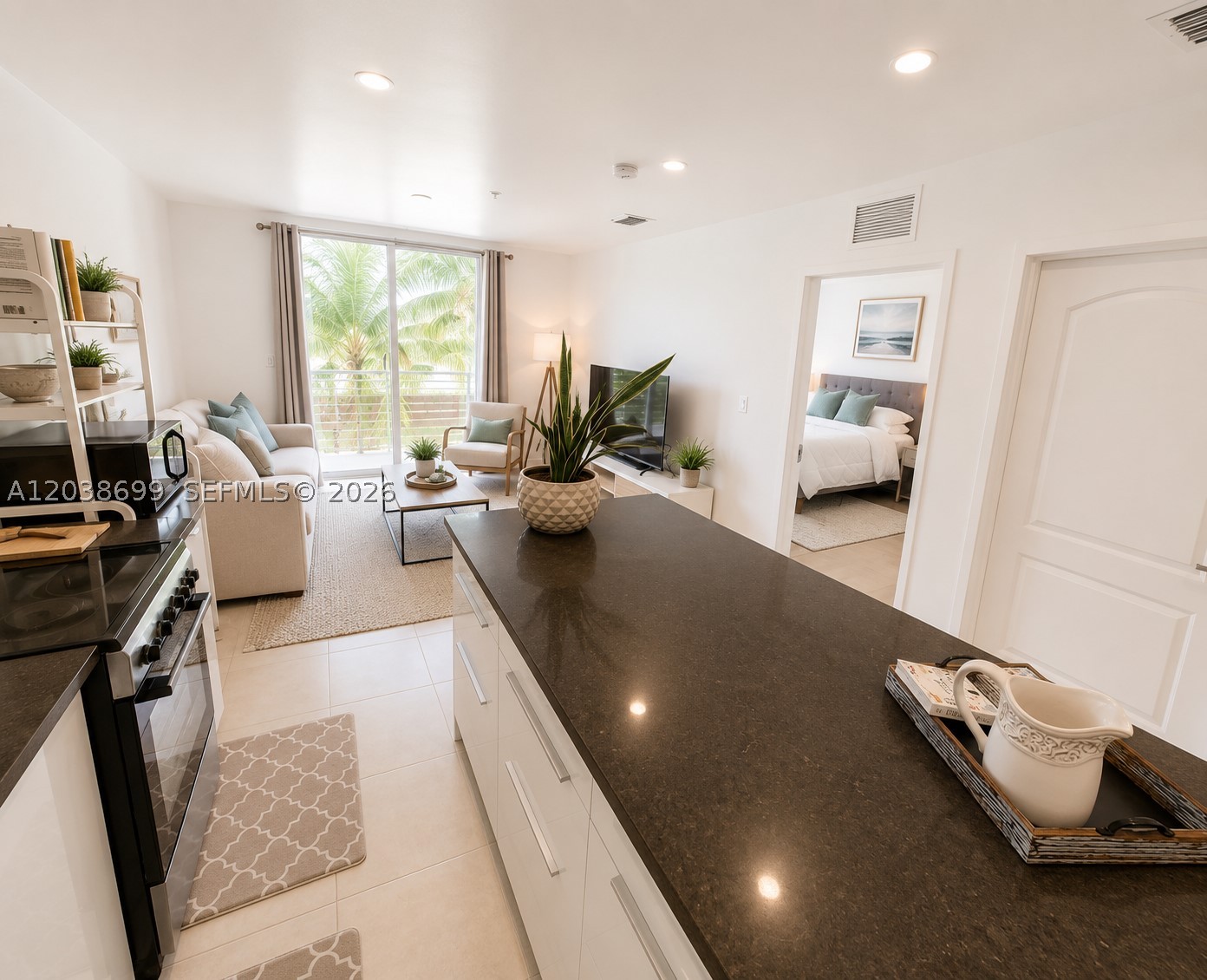 945 Michigan Ave #5, Miami Beach FL 33139