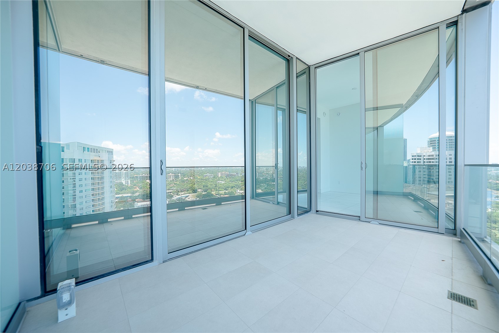 Miami FL 33129 - A12038706