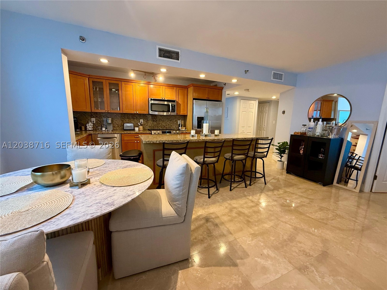 770 Claughton Island Dr #2016, Miami FL 33131