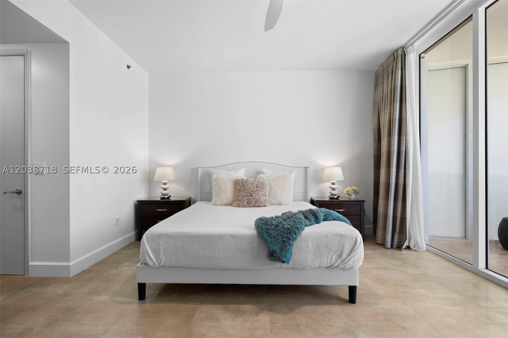 15901 Collins Ave #1502, Sunny Isles Beach FL 33160