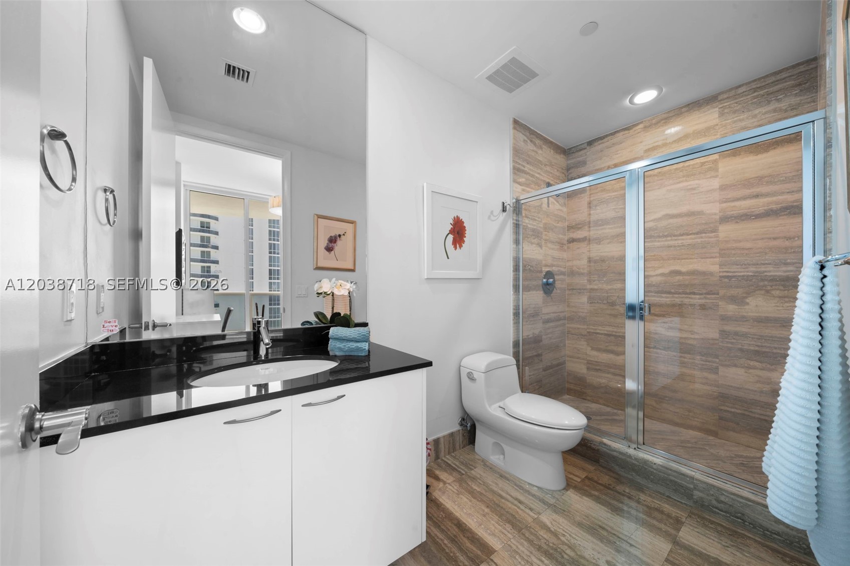 15901 Collins Ave #1502, Sunny Isles Beach FL 33160