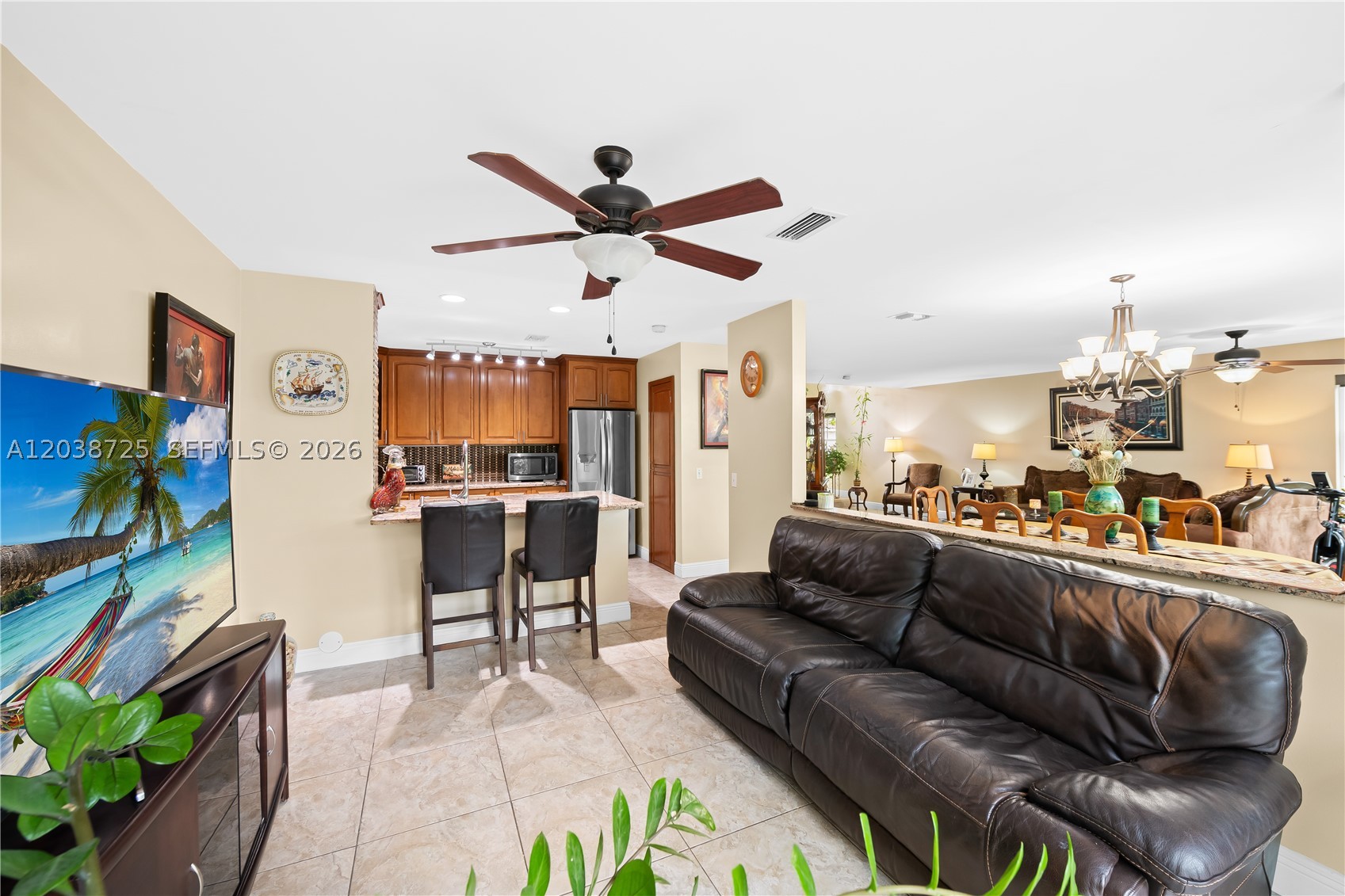 2021 Barcelona Ter, Margate FL 33063