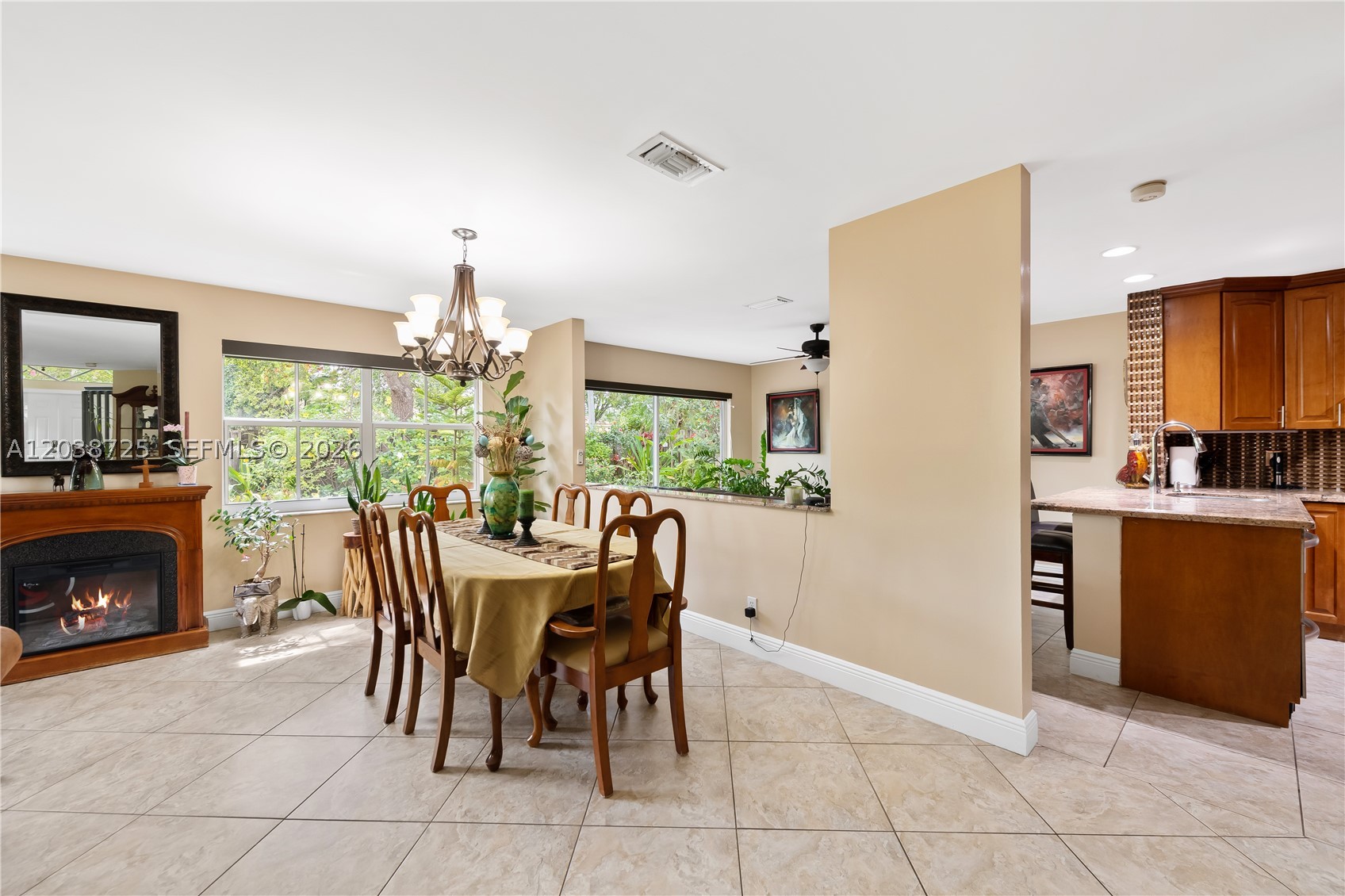 2021 Barcelona Ter, Margate FL 33063
