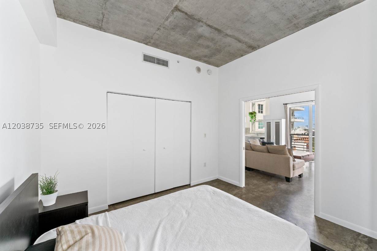 133 NE 2nd Ave #1112, Miami FL 33132