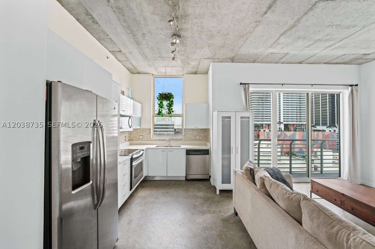 133 NE 2nd Ave #1112, Miami FL 33132