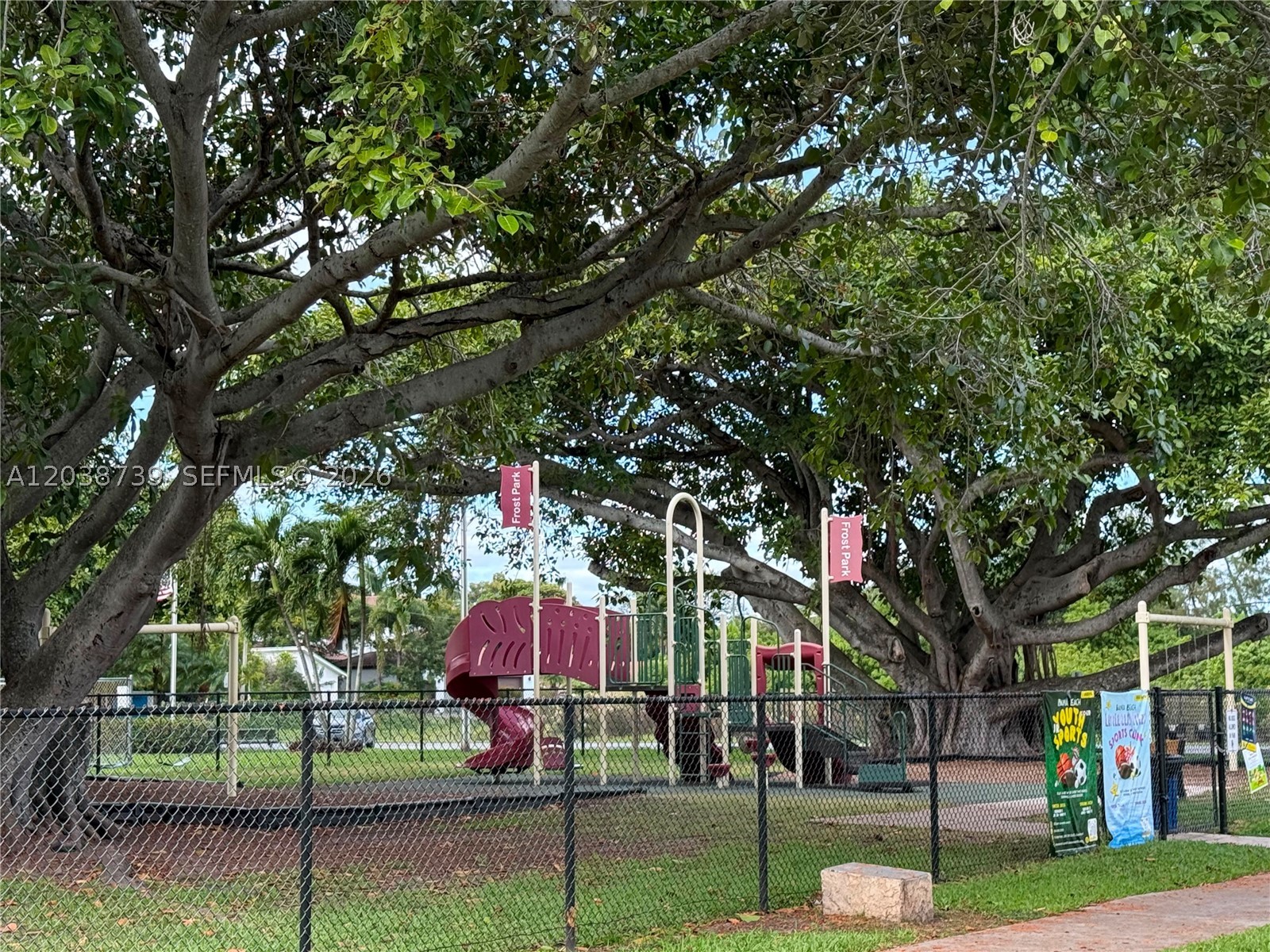 610 NE 2nd St #301, Dania Beach FL 33004
