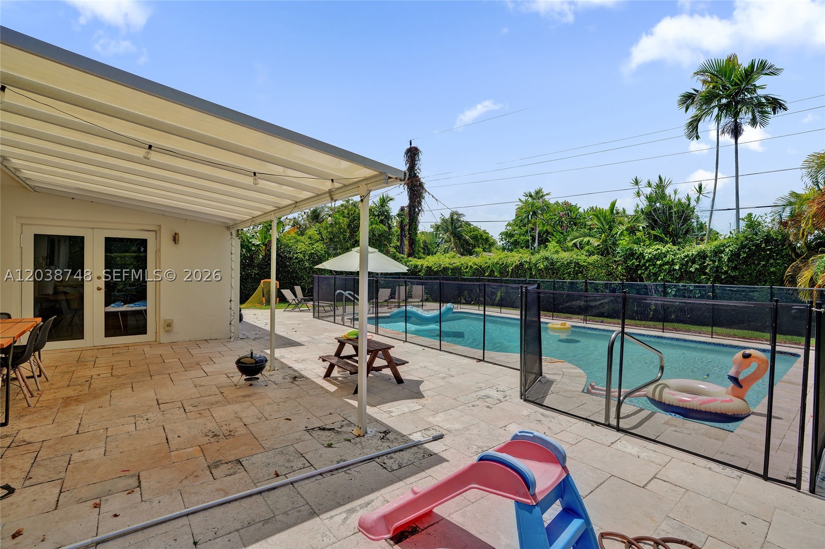 2025 Alamanda Dr, North Miami FL 33181