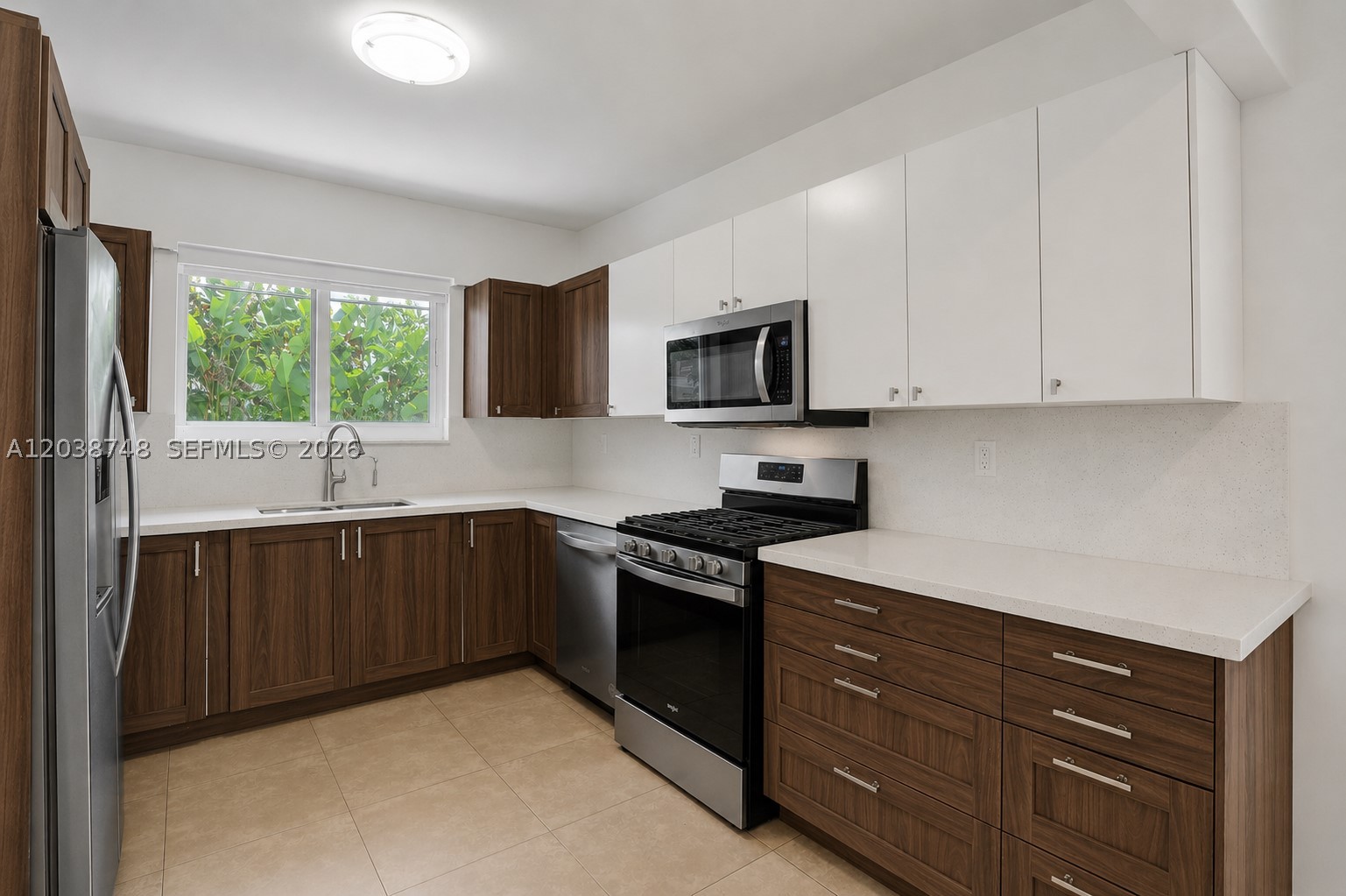 2025 Alamanda Dr, North Miami FL 33181