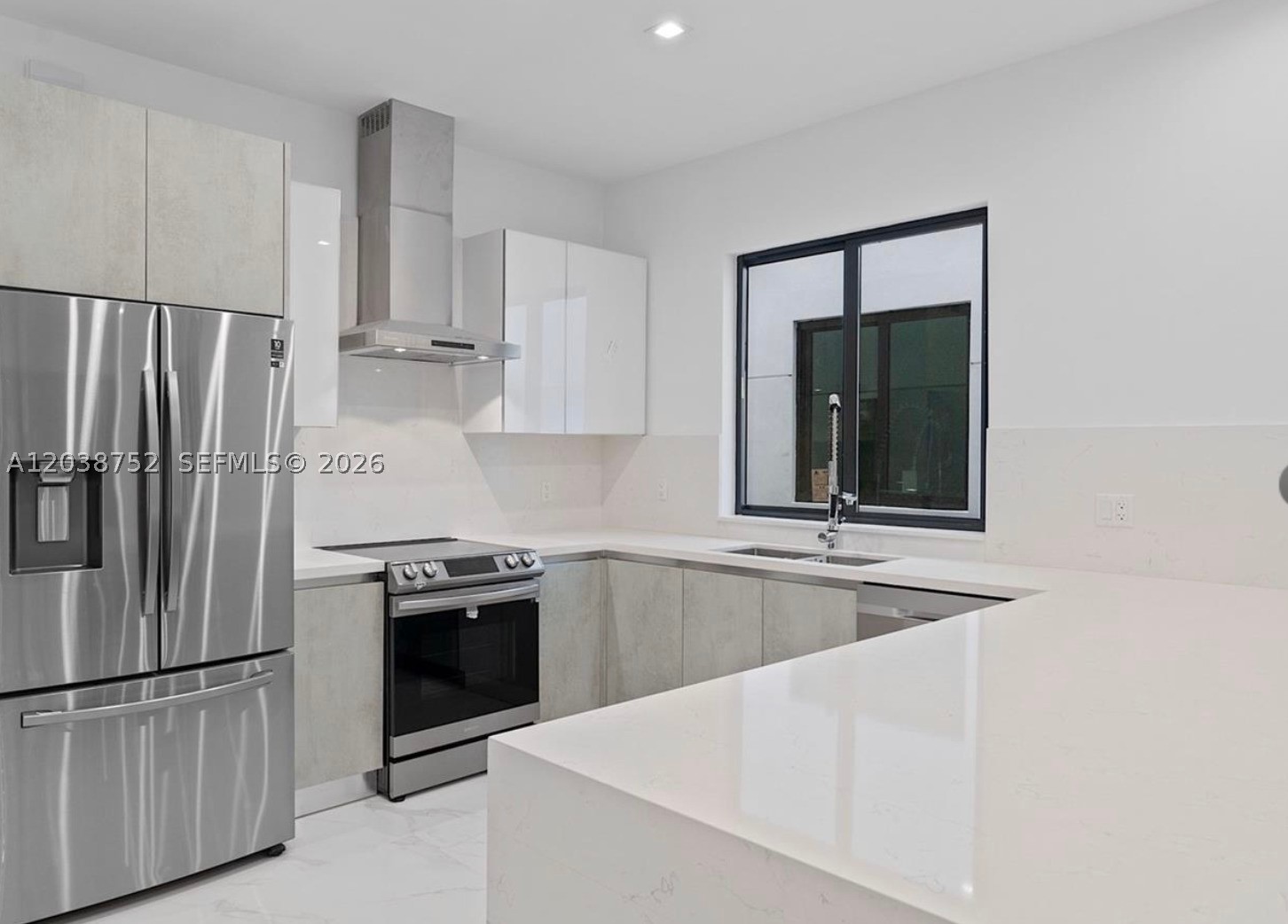 3374 Perry Frow Dr #B, Miami FL 33133