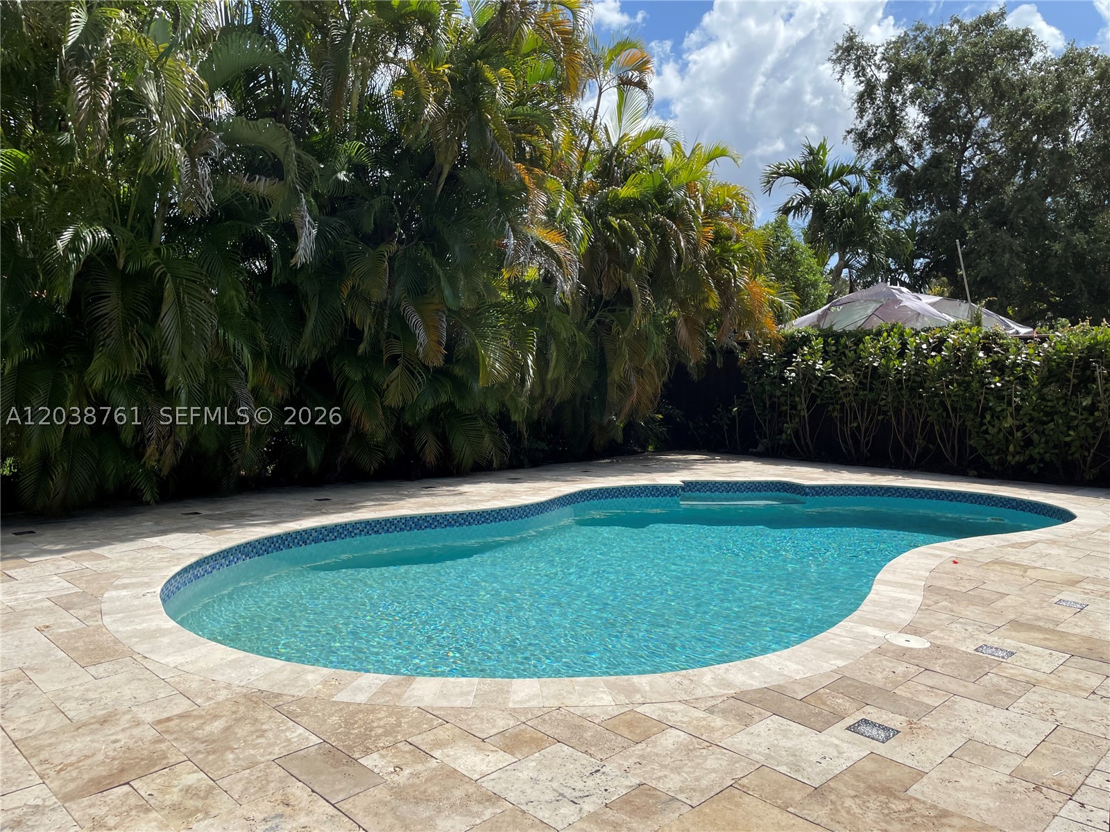 6129 SW 28th St, Miami FL 33155