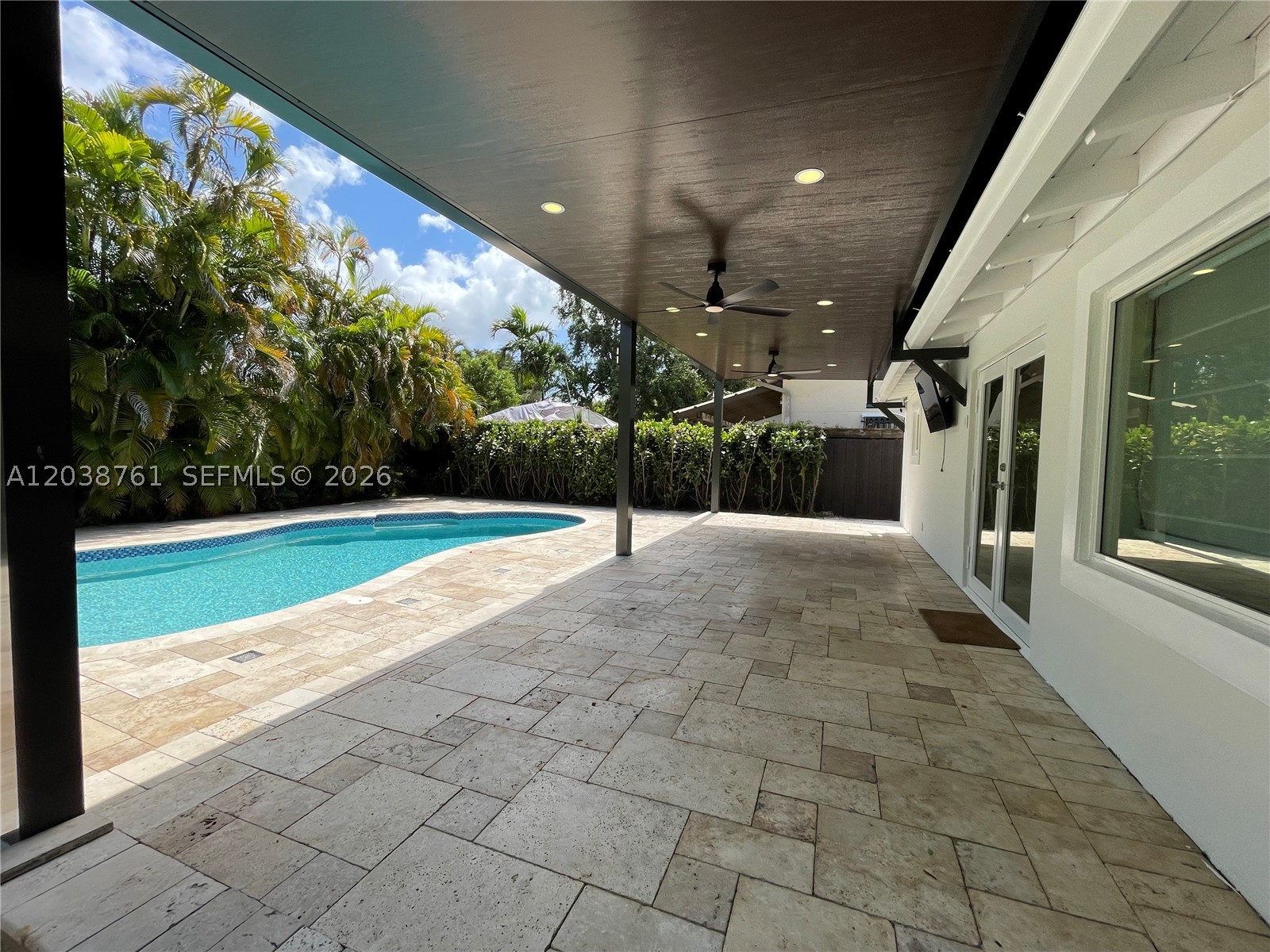6129 SW 28th St, Miami FL 33155