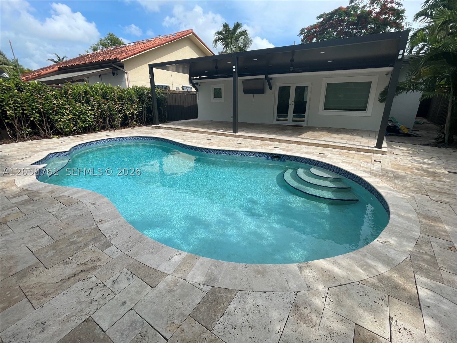 6129 SW 28th St, Miami FL 33155