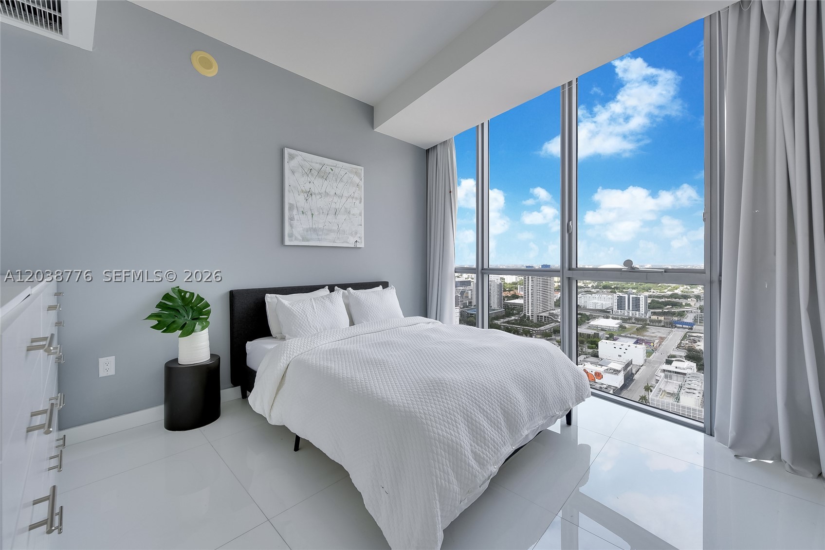 1100 Biscayne Blvd #3205, Miami FL 33132