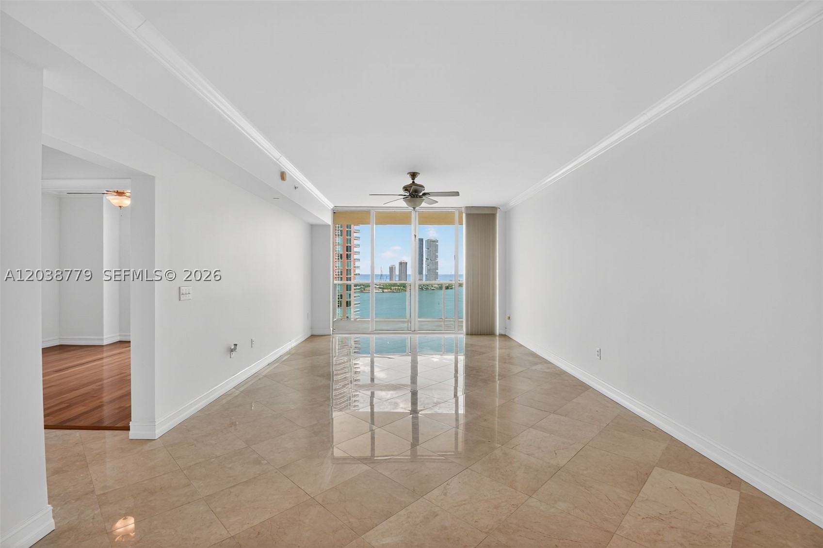 3330 NE 190th St #1611, Aventura FL 33180
