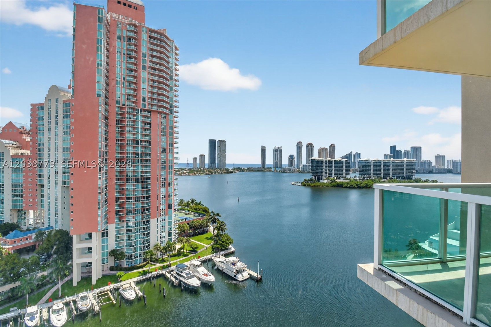 3330 NE 190th St #1611, Aventura FL 33180