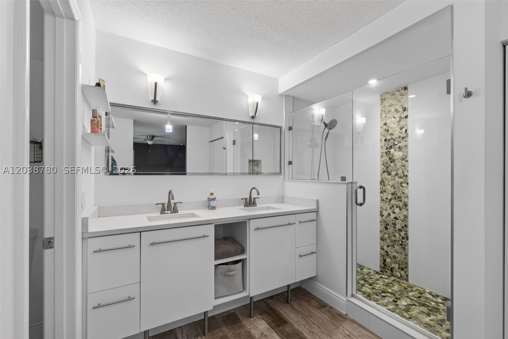 114 1st Ln, Palm Beach Gardens FL 33418