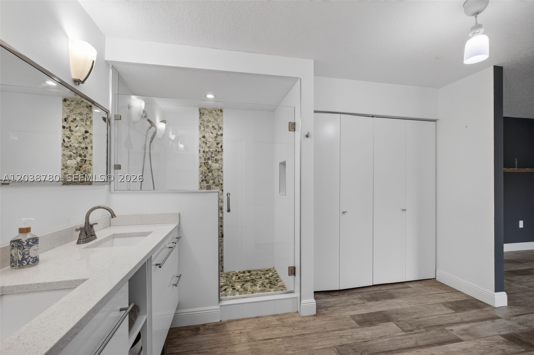 114 1st Ln, Palm Beach Gardens FL 33418
