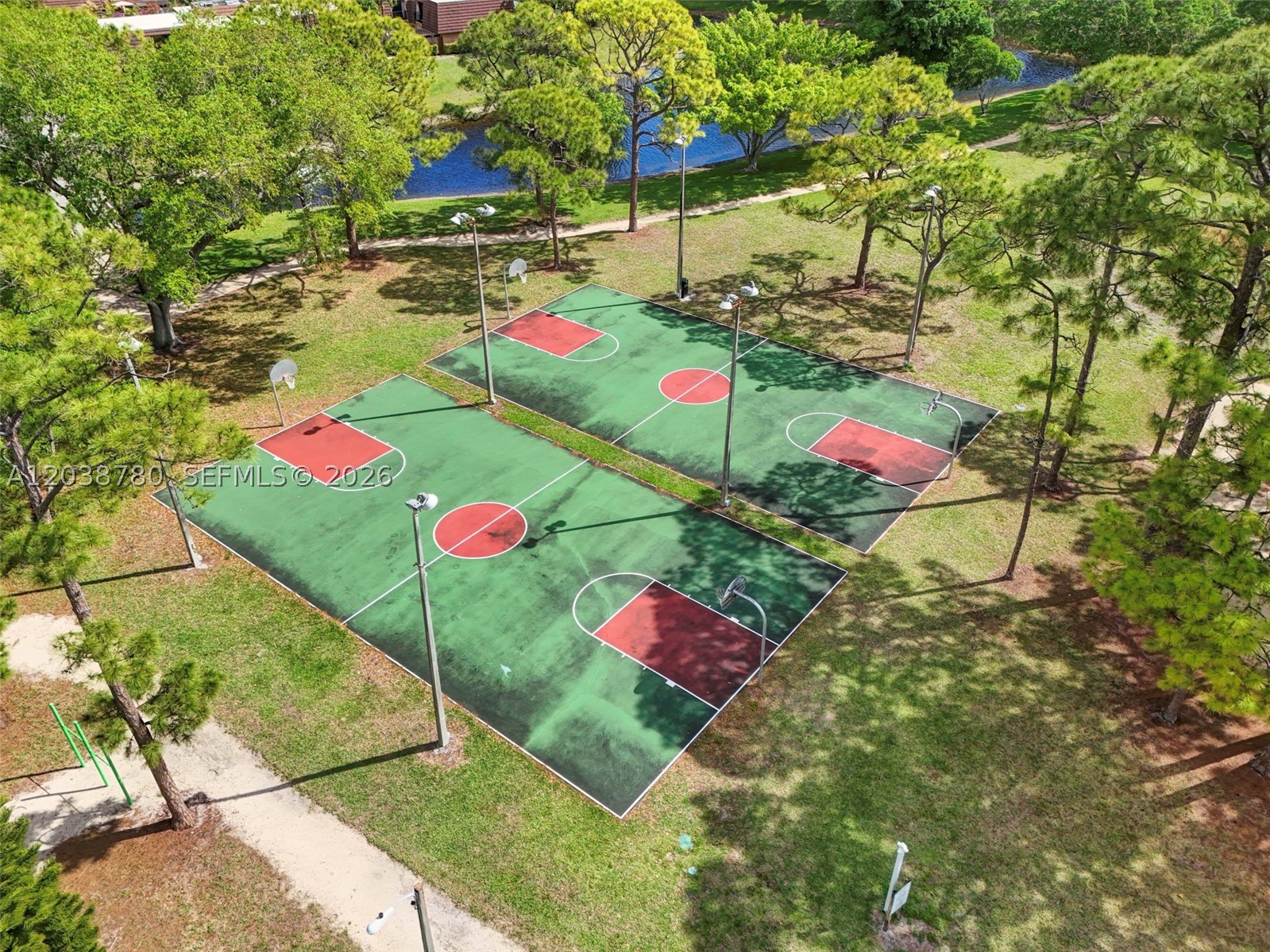 114 1st Ln, Palm Beach Gardens FL 33418