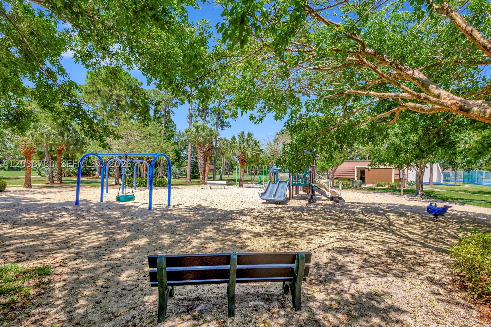 114 1st Ln, Palm Beach Gardens FL 33418