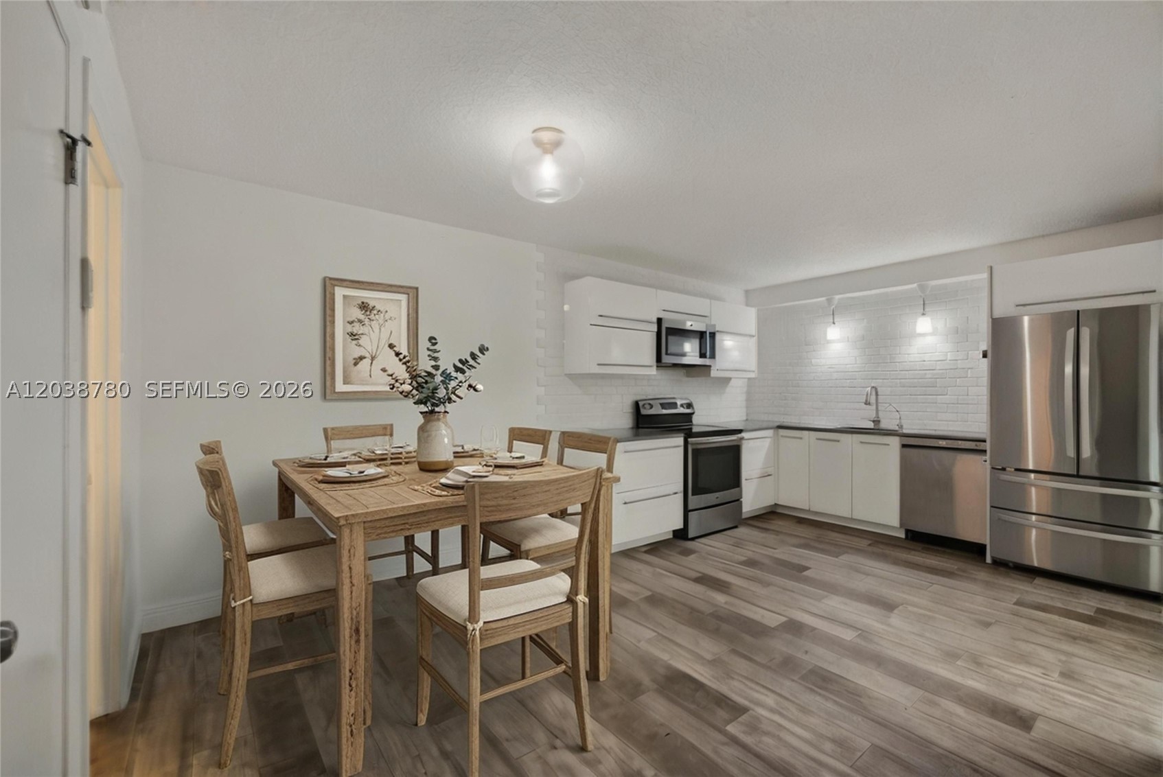 114 1st Ln, Palm Beach Gardens FL 33418