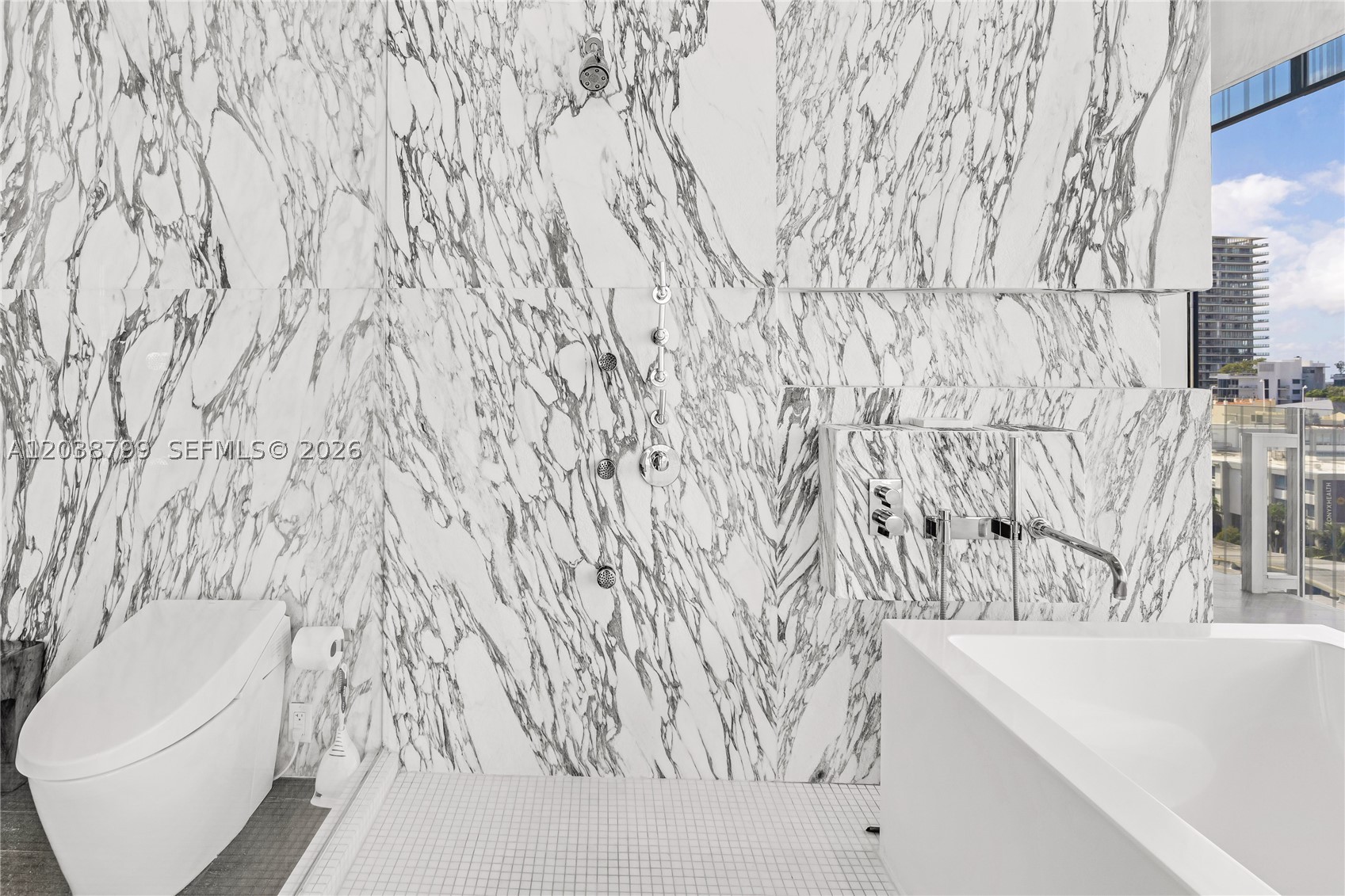 120 Ocean Dr #700, Miami Beach FL 33139