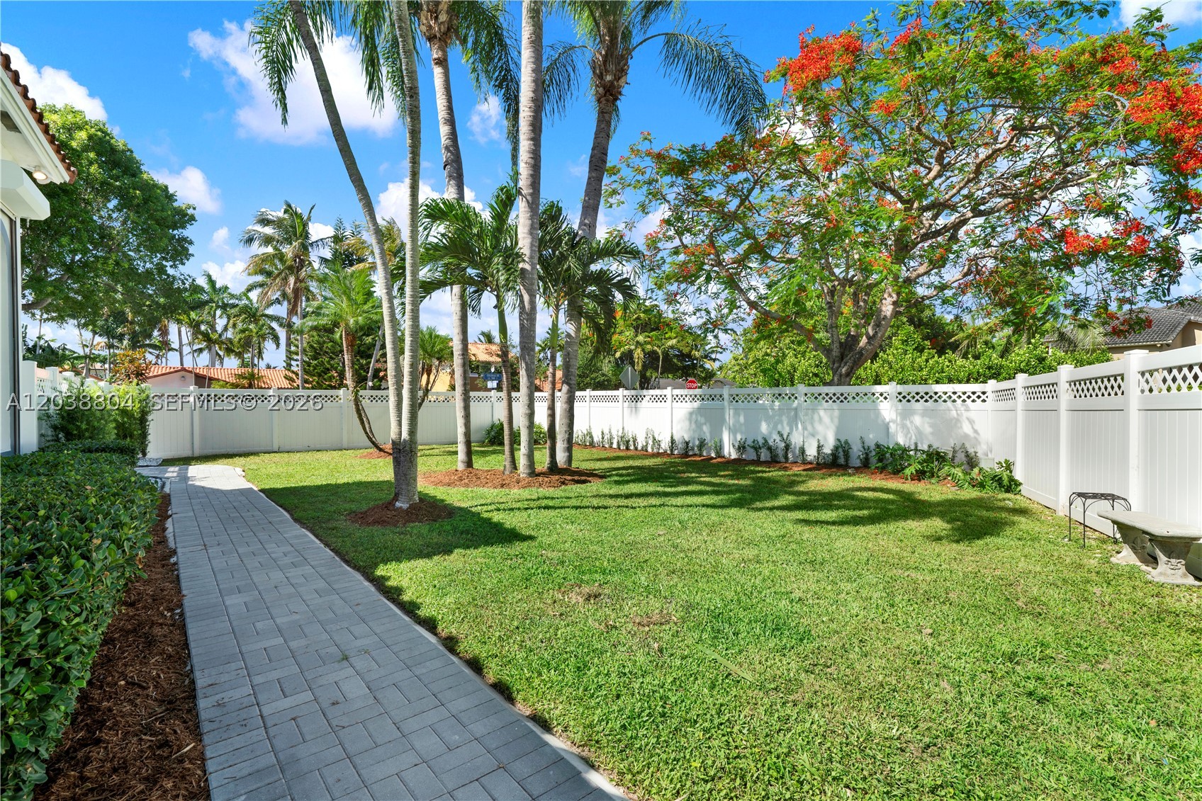 8940 SW 160th St, Palmetto Bay FL 33157